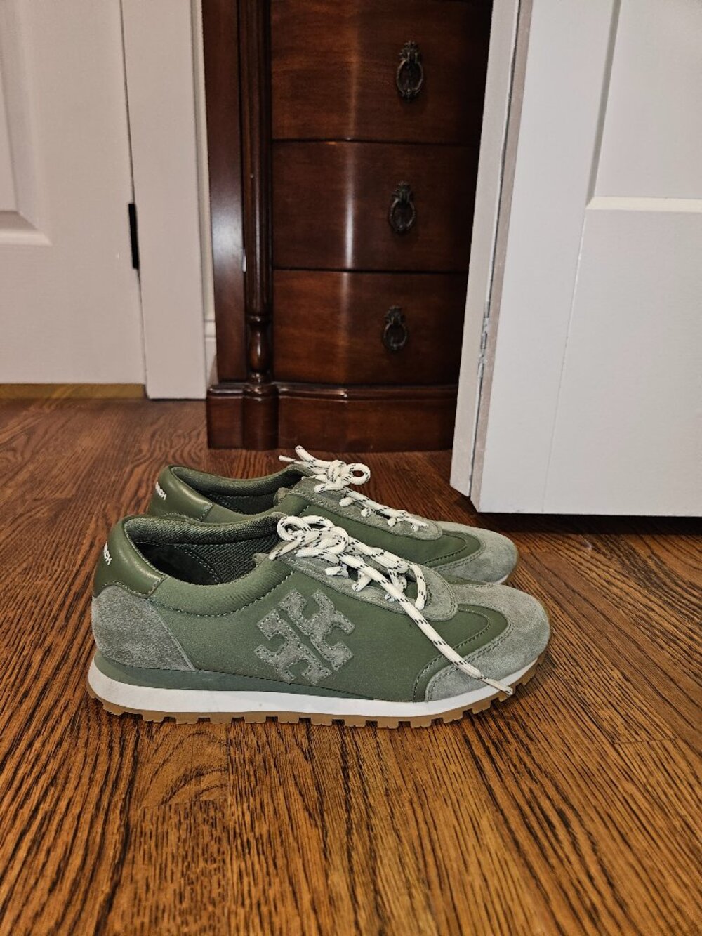 Tory Burch Sneakers